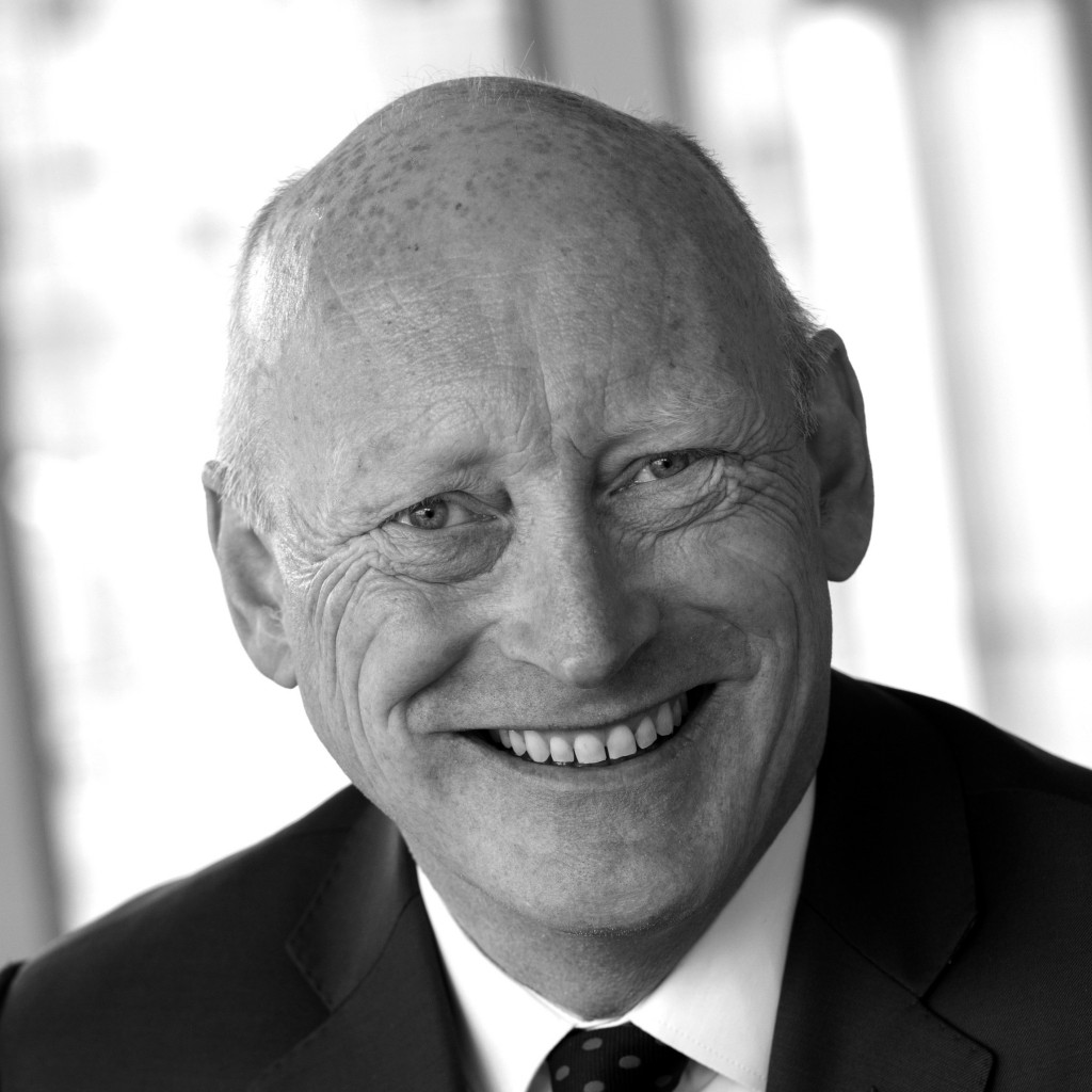 Ramsdens to float on AIM